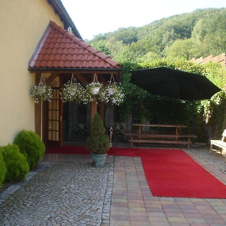 Ostello Zielone Wzgorze Wałbrzych Esterno foto